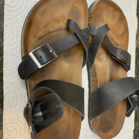 White Mountain Ladies black sandal - Picture 4 of 4